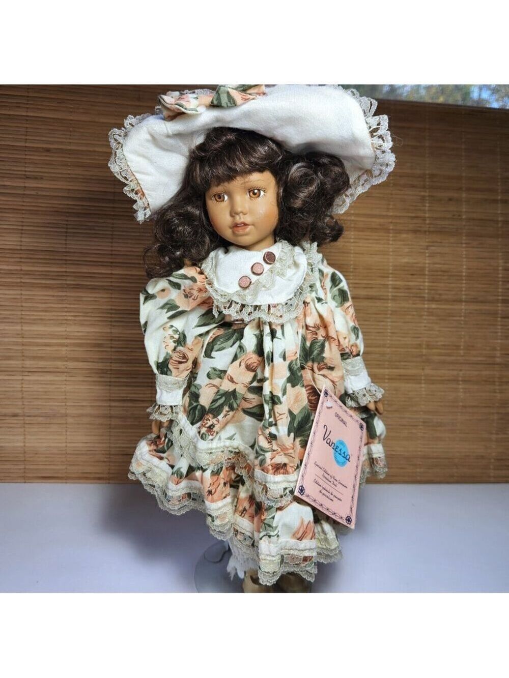 Vanessa Porcelain Doll Serie-2007 Special Edition Dark Skin Eyes & Hair 16"